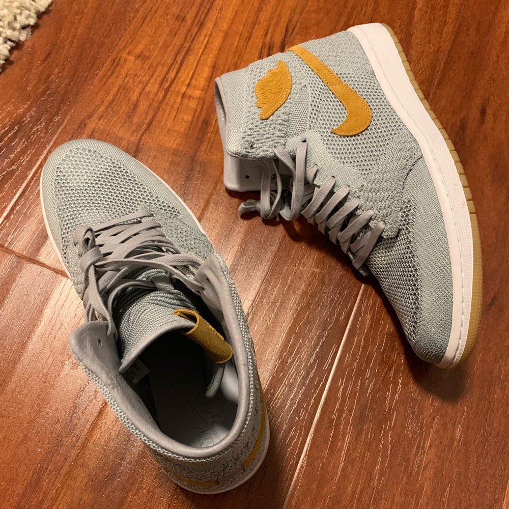 Jordan 1 high flyknit